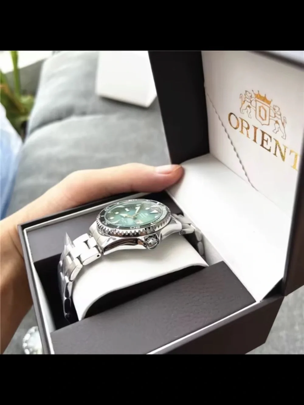 New Men's Orient Automatic Diver Watch - Green/Blue Dial - Picture 5 of 6